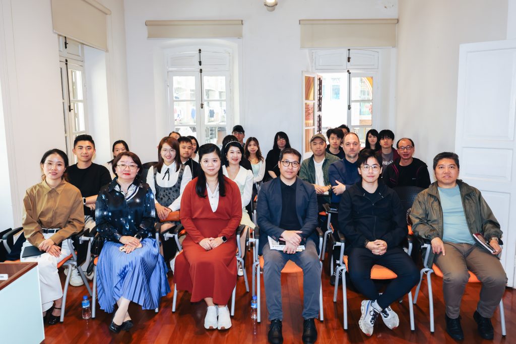 出版產業沙龍探討中葡作品翻譯現狀